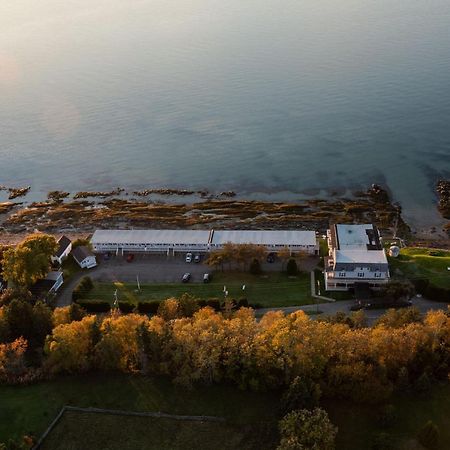 Auberge Sur Mer Notre-Dame-du-Portage Kültér fotó