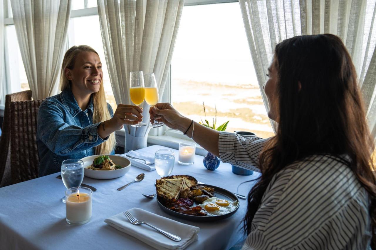 Auberge Sur Mer Notre-Dame-du-Portage Kültér fotó