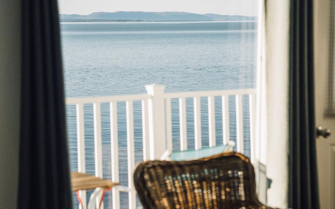 Auberge Sur Mer Notre-Dame-du-Portage Kültér fotó