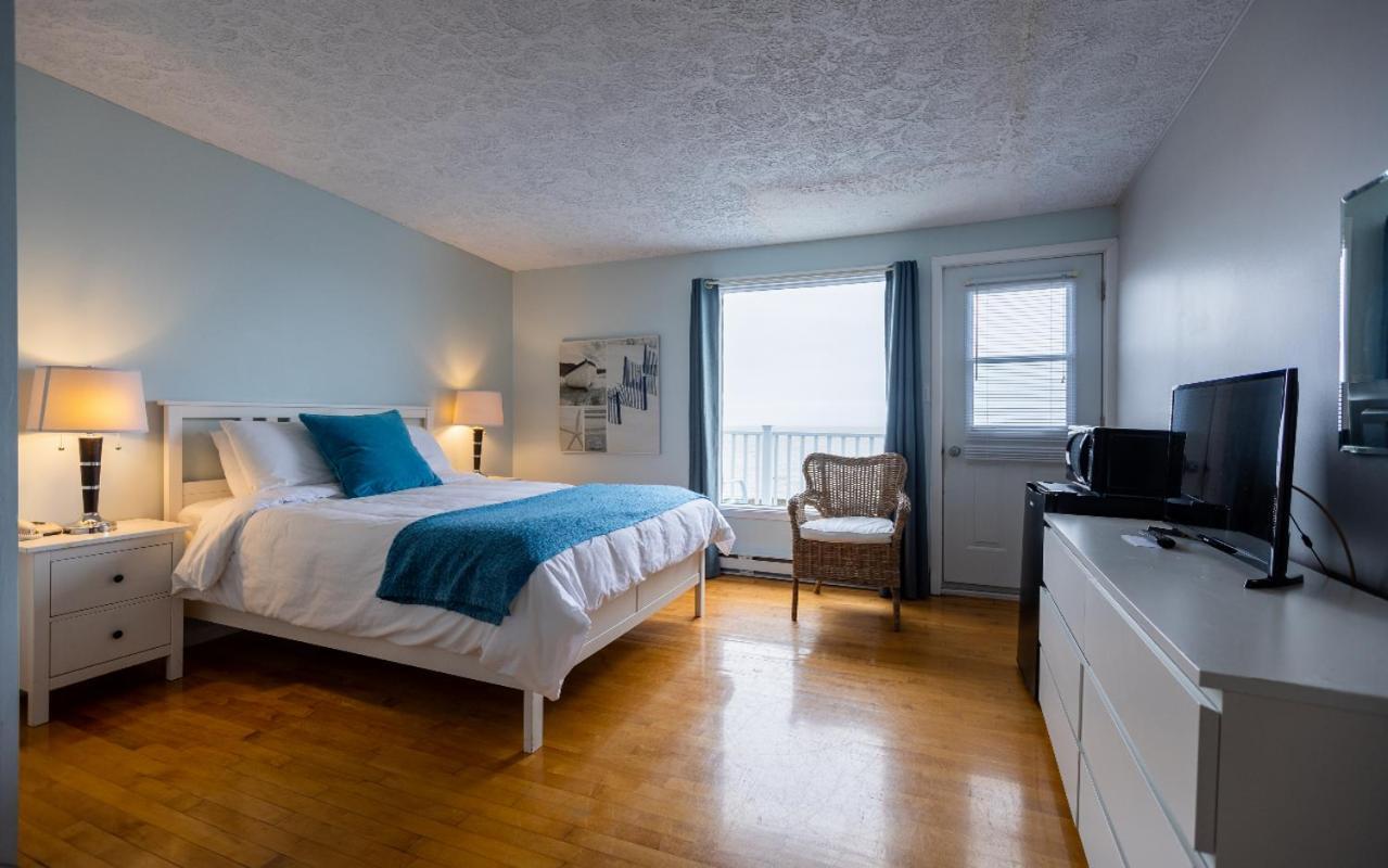 Auberge Sur Mer Notre-Dame-du-Portage Kültér fotó